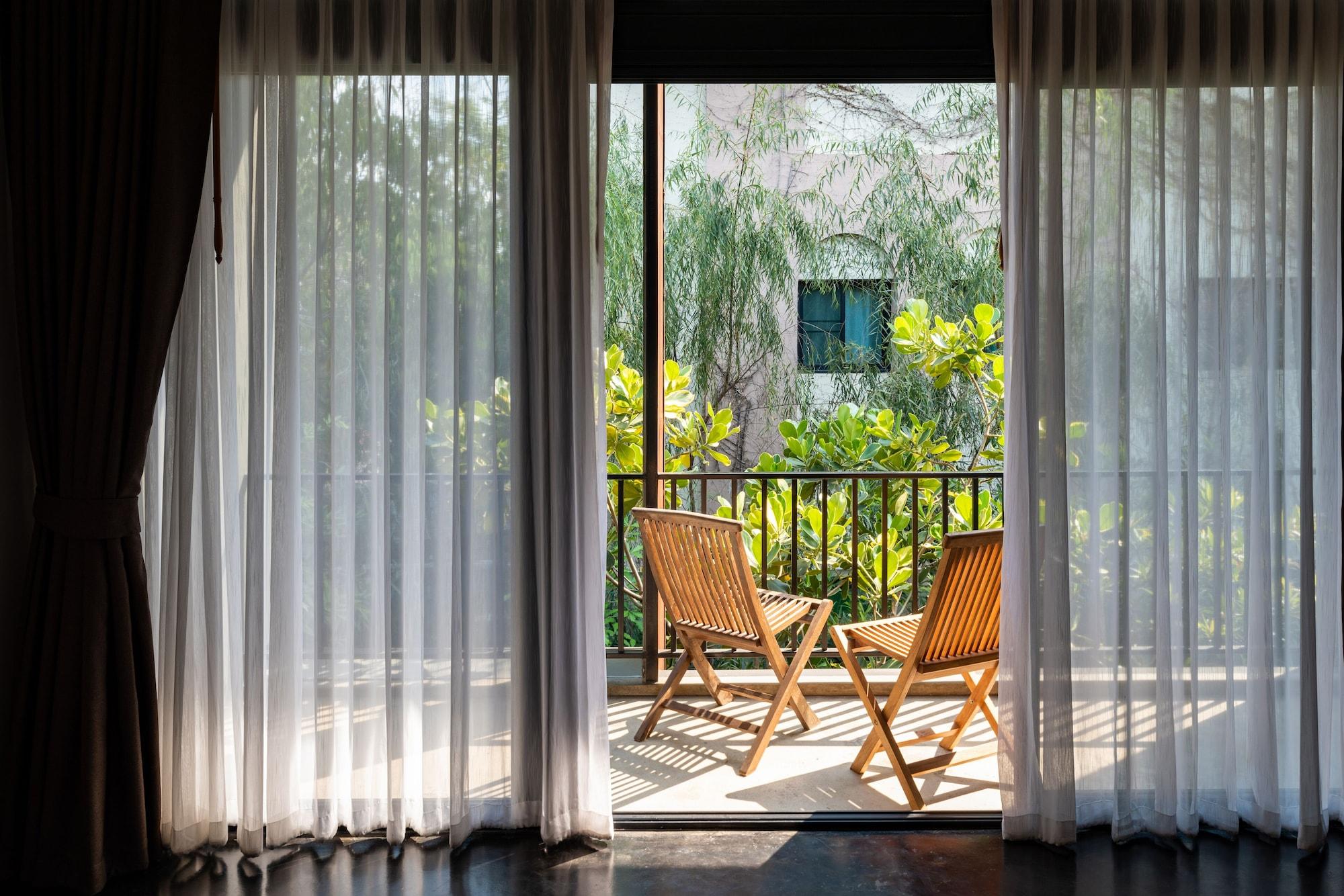 Cherlock Hotel Chiang Mai Ngoại thất bức ảnh