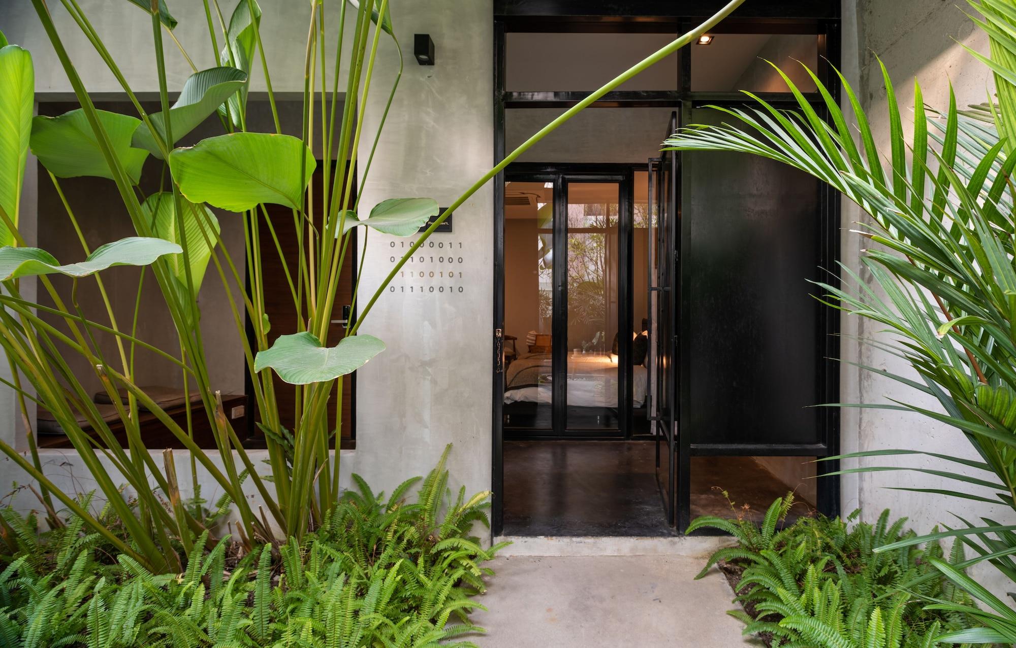 Cherlock Hotel Chiang Mai Ngoại thất bức ảnh